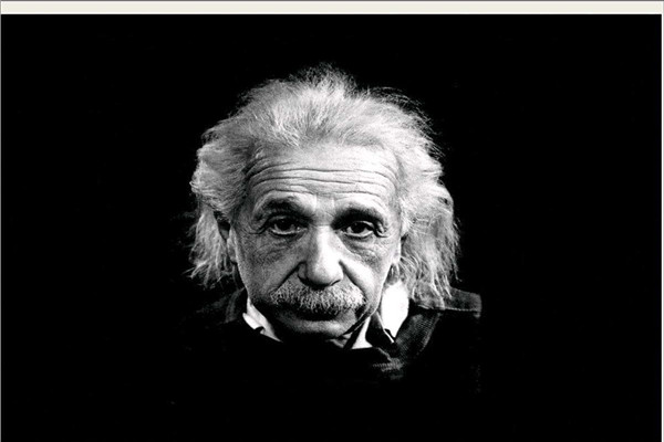描述爱因斯坦的外貌 爱因斯坦长相如何是什么样的人